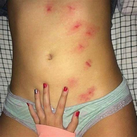 Sooo Much Lipstick Porn Pic