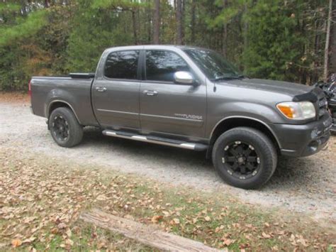 Purchase used 2005 Toyota Tundra Crew Cab 4 Door V8 SR5 Good Condition ...