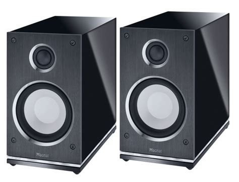 Magnat Quantum Edelstein Bookshelf speakers review and test