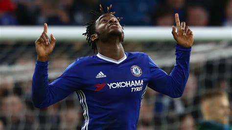 Arsenal 0 Chelsea 3: Batshuayi brilliance downs Gunners | FourFourTwo