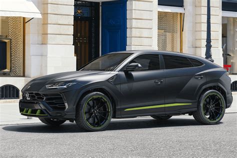 Lamborghini Gives Buyers Even More Options With The Urus Graphite Capsule