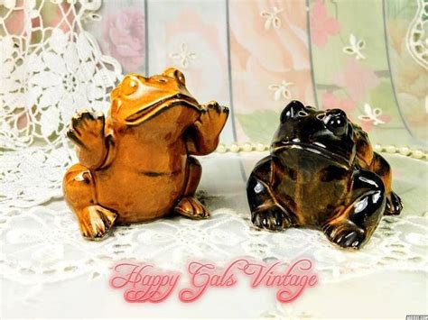 Toad Salt Pepper Shakers Set Vintage Toads Salt And Pepper Etsy