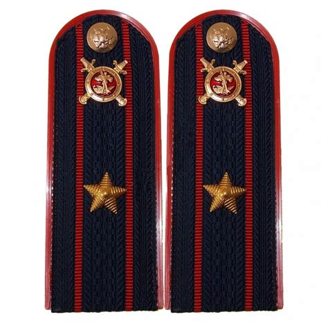 Погоны полиции нового образца расположение: Расположение шевронов ...