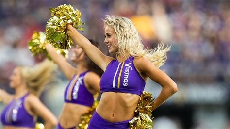 Minnesota Vikings Cheerleaders Gameday Photos Preseason Vs San Francisco