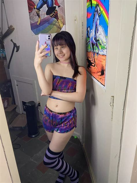 Do You Find My Tiny Belly Button Cute Nudes BellyButtons NUDE PICS ORG