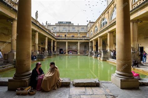 Roman spa in Bath, UK – Stock Editorial Photo © vitormarigo #124287408