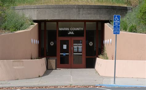 Marin County Jail inmate dies at hospital