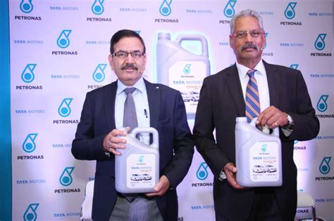 Tata Motors Hpcl Join Hands To Launch Exclusive Lubricants Jammu