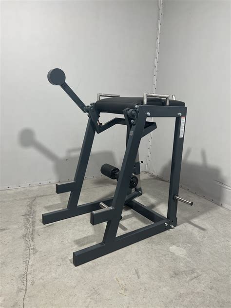 V1 Reverse Hyperextension Machine Gymequip Arabia Professional Gym