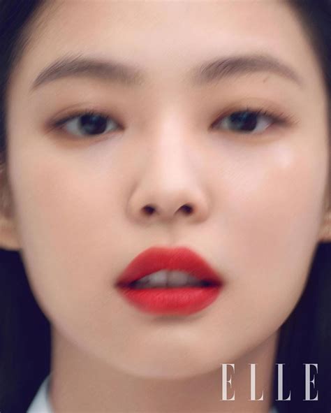 Blackpinks Jennie Shows Off Elegant Fall Lip Colors In Elle