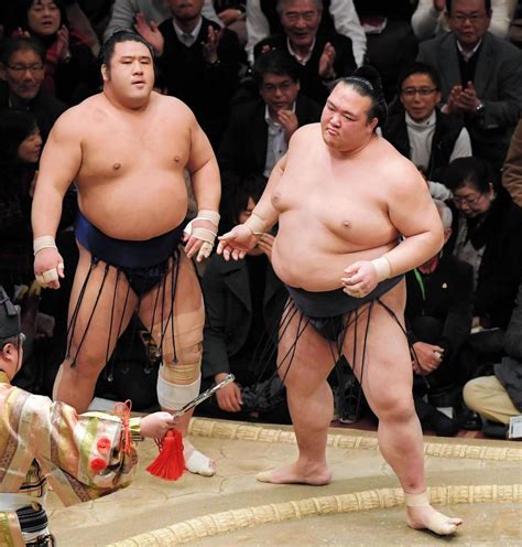 稀勢の里が栃煌山下し7連勝、強力おっつけから一気の寄りスポーツデイリースポーツ Online