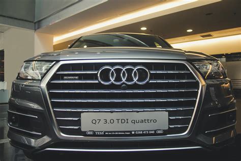 Free stock photo of audi, audi q7, dealership