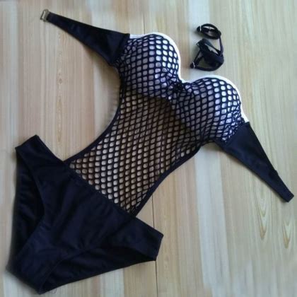 Solid Color Sexy Bikini Swimsuit On Luulla