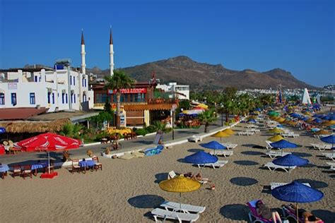 Günbatımı Beach Turgutreis Beach Photos - Bodrum Travel Guide Turkey