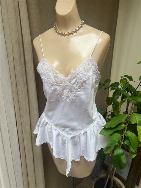 Vintage Beth Lingerie Gem