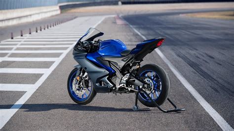 Yamaha R Is The Ultimate Starter Weapon Now With Redesigned