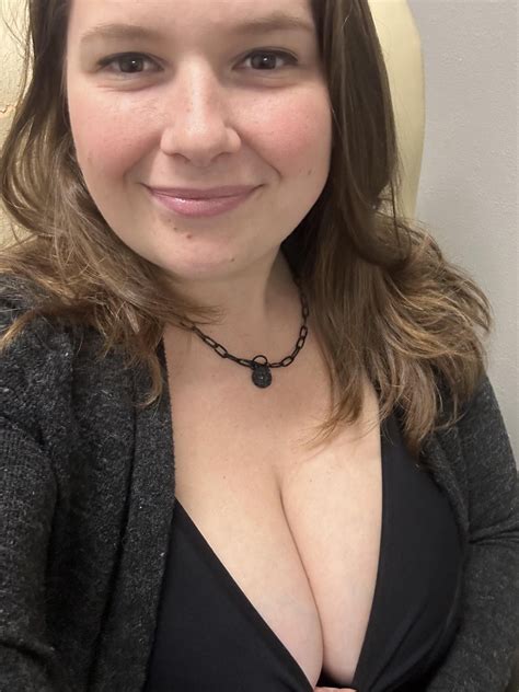 Pixie (u/Pixiefeet169) - Reddit
