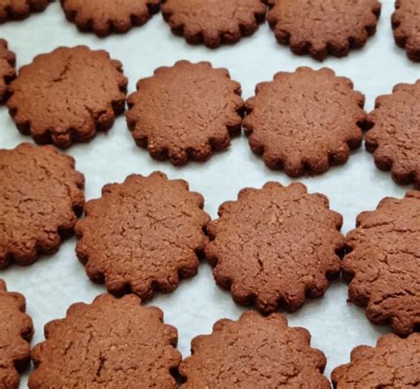 Biscotti Golosi E Frolli Al Cacao E Nocciole Dolce Ricetta Facile