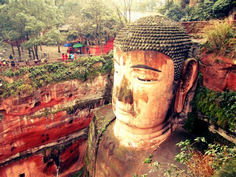 Leshan, Chengdu, China | keriinreallife