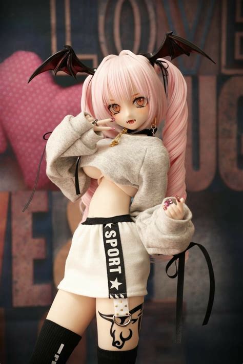 Idea By Alxemadnesss On Anime Figures Bjd Dolls Girls Anime Dolls