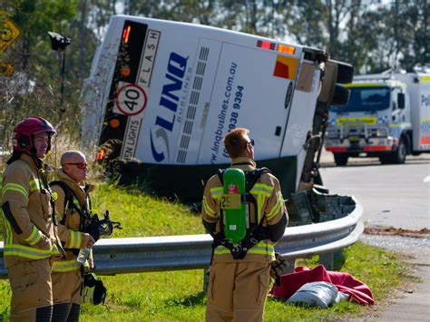 Ten Killed In Wedding Party Bus Crash In Australia News Al Jazeera