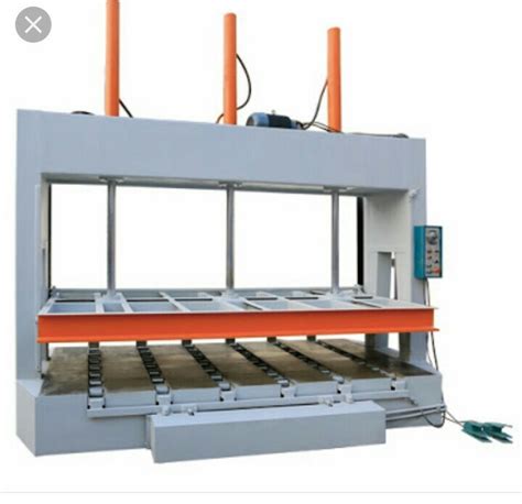 Semi Automatic Wood Press Machine For Ply Wood Pressing At Rs