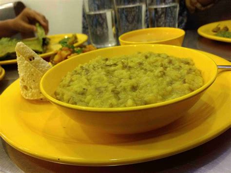 21 Places To Get The Best Gujarati Food In Mumbai | Curly Tales