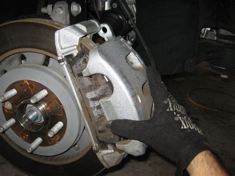 Ford Explorer Front Brake Pads Replacement Guide 012