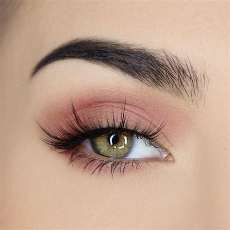 22 Natural Eye Shadow Looks To Copy Beauty☮lifestyle In 2020 Pink