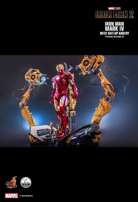 HOT TOYS QS021 IRON MAN 2 IRON MAN MARK IV WITH SUIT UP GANTRY 1 4TH SCALE COLLECTIBLE SET