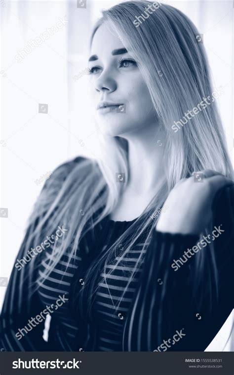 Sexy Blonde Tight Dress Beautiful Adult Stock Photo 1555538531 Shutterstock