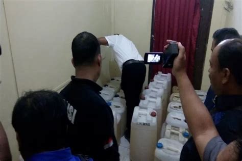 Penyelundupan 1 5 Ton Minyak Tanah Modus Gunakan Kelapa Terbongkar