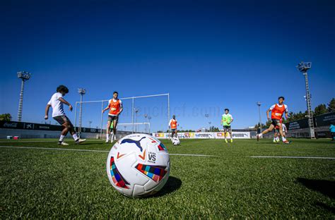 Valencia CF release LALIGA vs Racism campaign ball, designed by PUMA - Valencia CF