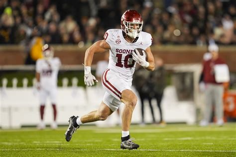 What Can Oklahoma Sooners Football Fix for 2025? - Last Word on College ...