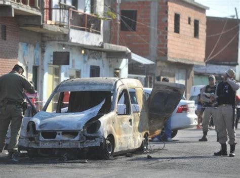 Un Ladrón Muerto Y Otro Herido En Un Tiroteo Con Policías Frente La