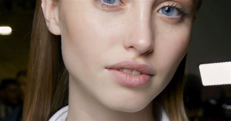 Retinol-Serum: Was macht den Anti-Aging-Wirkstoff so besonders?