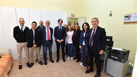 Reggiotv Reggio Calabria Rinnovata La Casa Comunale Per I Senza