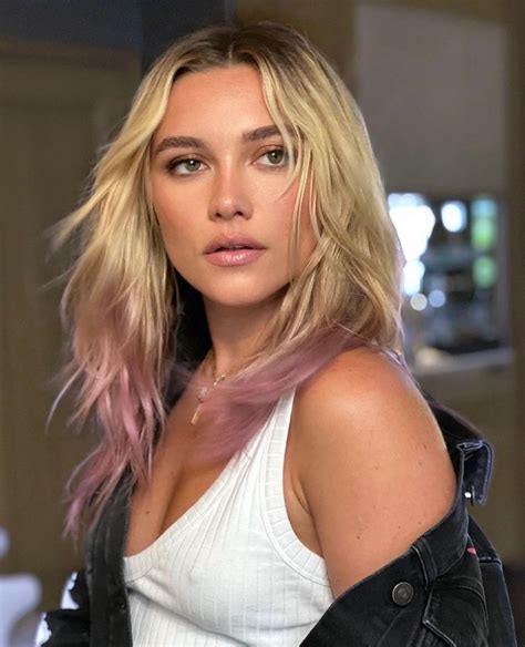 Florence Pugh Purple Hair