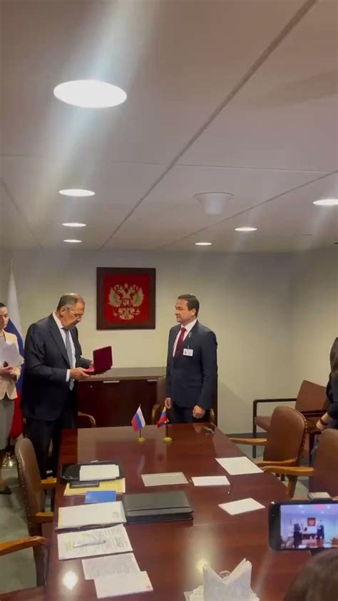 Hoje No Mundo Militar On Twitter Chanceler Russo Lavrov Entregando Ao