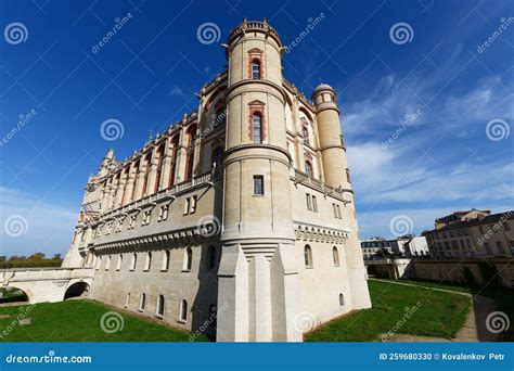 Saint-Germain-en-Laye Castle Based Around 13 Miles West of Paris. it ...