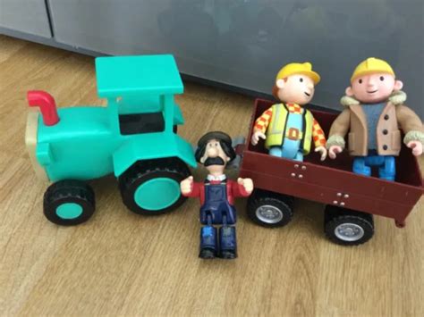 BOB THE BUILDER Tractor Trailer And 3 Figures A Toy Bundle Toy Bundle