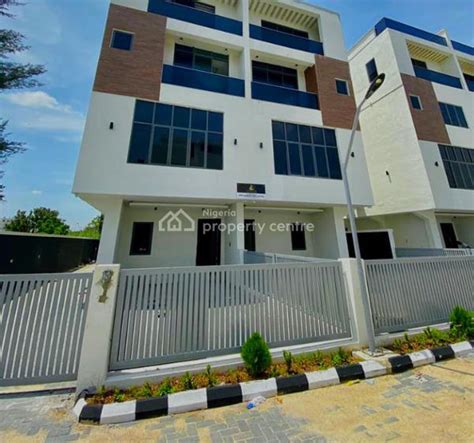 For Rent Tastefully Finished Five Bedroom Detached Houses Banana