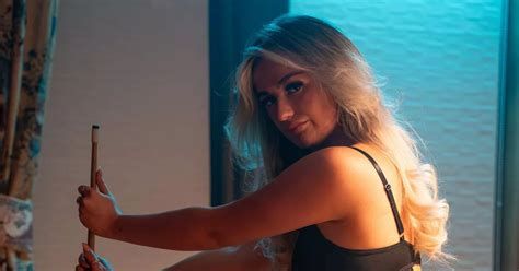 Adult Models Tricked Into Making Sex Tapes For Plastic Gangsters In Huge Scam Daily Star