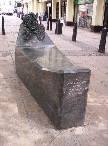 Oscar Wilde Monument Monument Dublin Sculptures And Statues