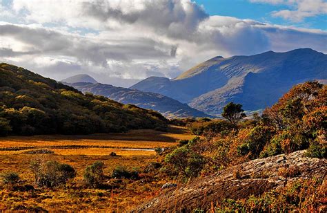 Kerry Way Self-guided Hiking Tour In Ireland. Independent Walking Tour.