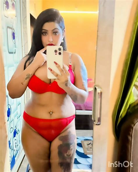 IG Hot Bold Model Shilpa Official 6 9 In Hot Bikini