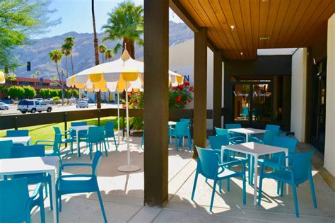 Sit Sip Where To Get A Great Glass Of Wine In Palm Springs Palm