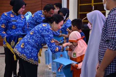 Peringati HUT Ke 51 Korpri TNI Gelar Syukuran Dan Beri Santunan Di