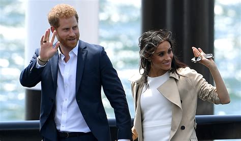 Prince Harry & Meghan Are Finally Exploring Their New Neighborhood ...