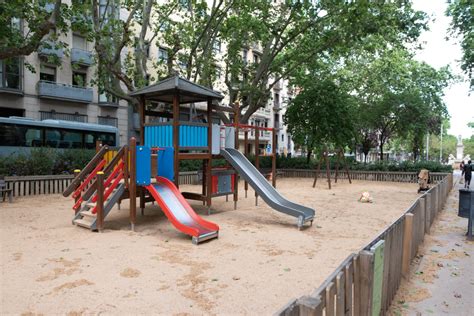 Renovem L Rea De Jocs Infantils Del Passeig De Sant Joan I El